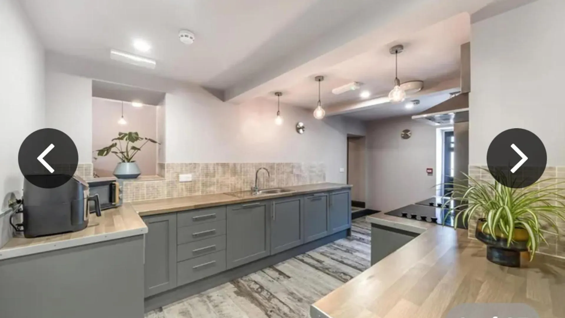 فيلا Immaculate 6-Bed Ivy House دونكاستر بيت للعطل